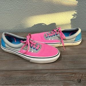 UNISEX VANS Women Size 10/ Men Size 8.5